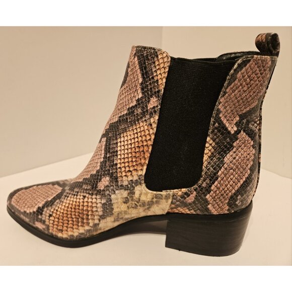 Design Lab Lord & Taylor Chelsea Boots Snakeskin Print Womens 6M ECU - Picture 5 of 13